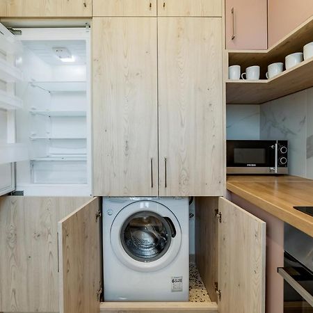 Honeybee Apartment Афіни Екстер'єр фото
