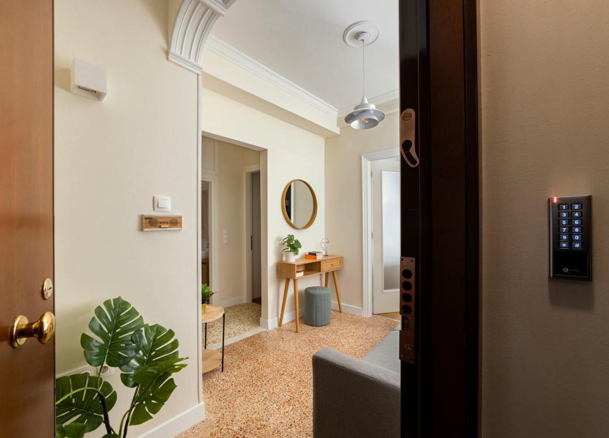 Honeybee Apartment Афіни Екстер'єр фото